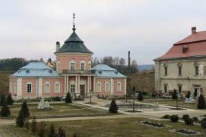 Золочів